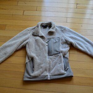 Mountain Hardwear Hoodie Womens Small Gray Full Zip Up Sherpa Fuzzy Ladies